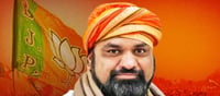 ₹15,000 करोड़ सड़क पैकेज, 'विशेष राज्य' पर खामोशी — क्या बीजेपी बिहार में नीतीश की ज़रूरत ख़त्म करने का ब्लूप्रिंट बना रही है?